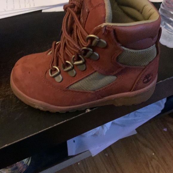Timberland boots “toddler girl” sz9c in good condition like new! - Picture 2 of 4